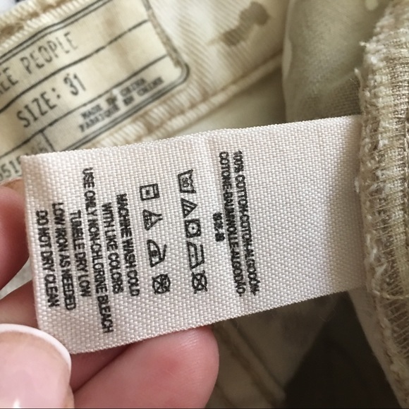 Free People Aztec Print Frayed Shorts Size 31 - Picture 4 of 6